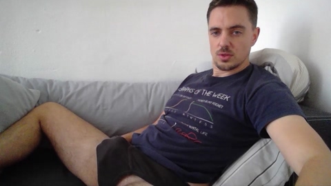 cuteboyie  04-11-2022